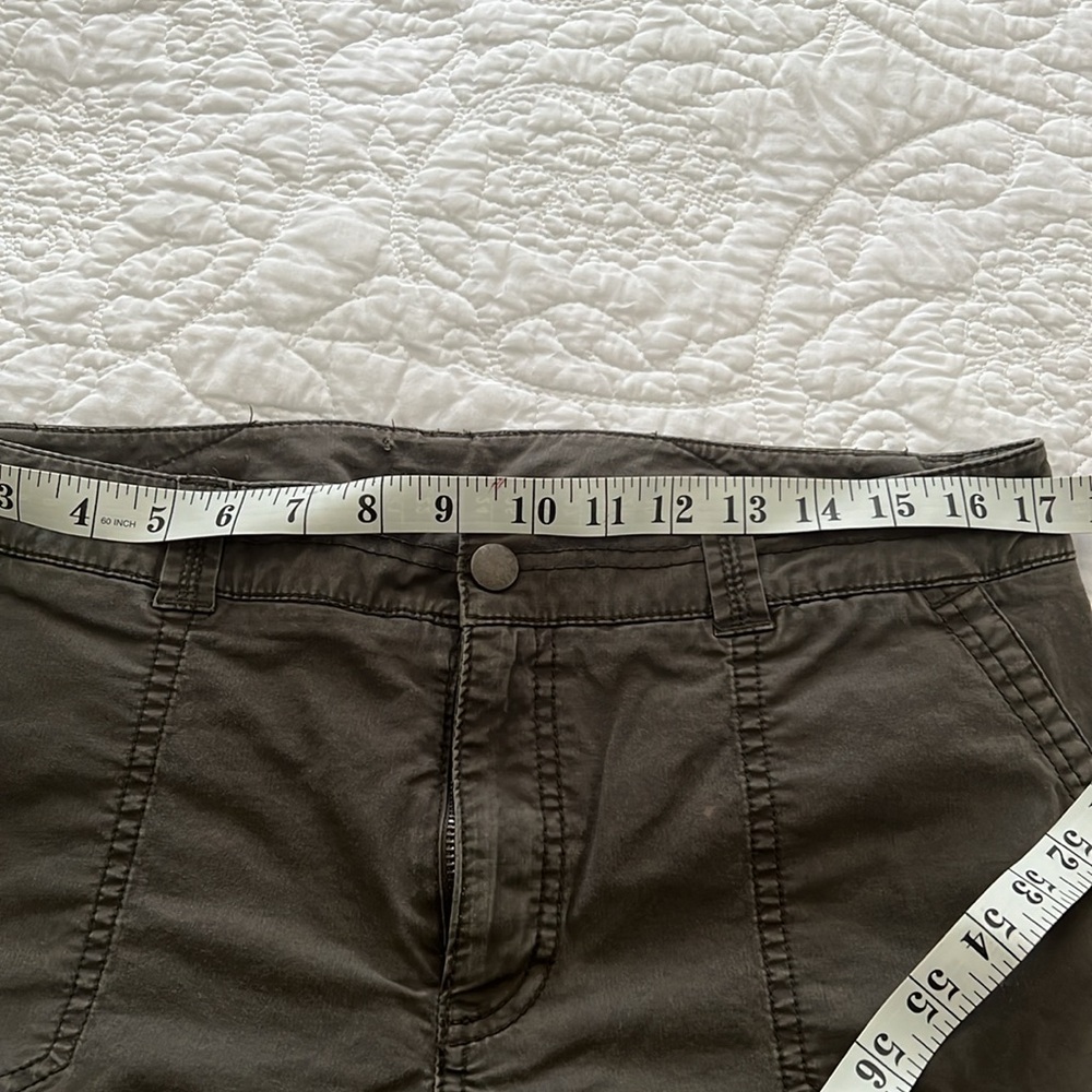 Courtenay Cargo Pants Women’s Size 12. - Picture 11 of 15